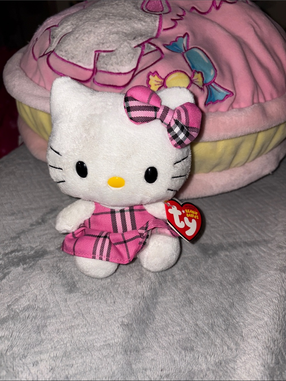 Ty Hello Kitty Pink Plaid Bow Plush